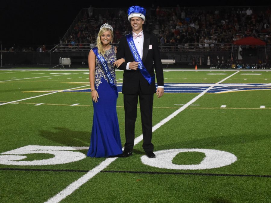 Homecoming+king+and+queen