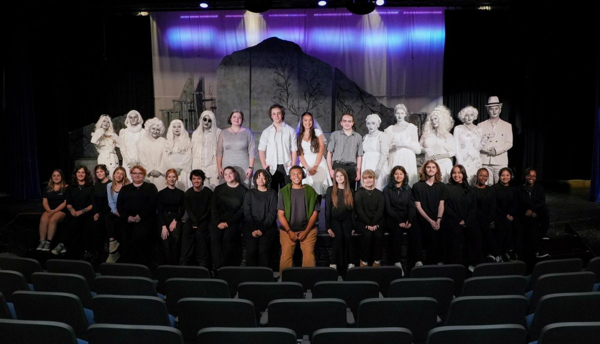 Photo retrieved from Etowah's drama department.